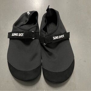 Slingshot slippers
